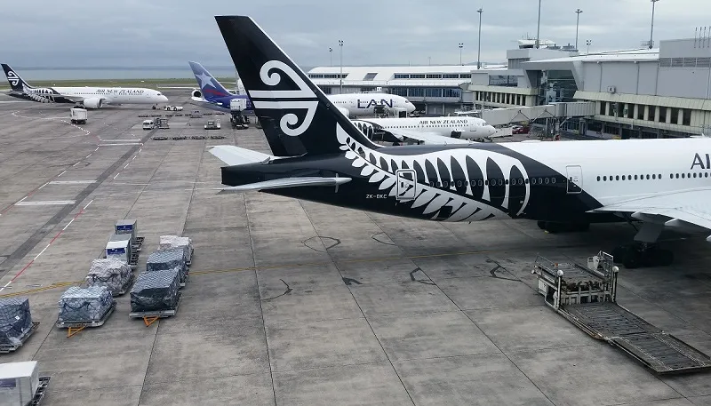 Auckland airport to merge international and domestic terminals