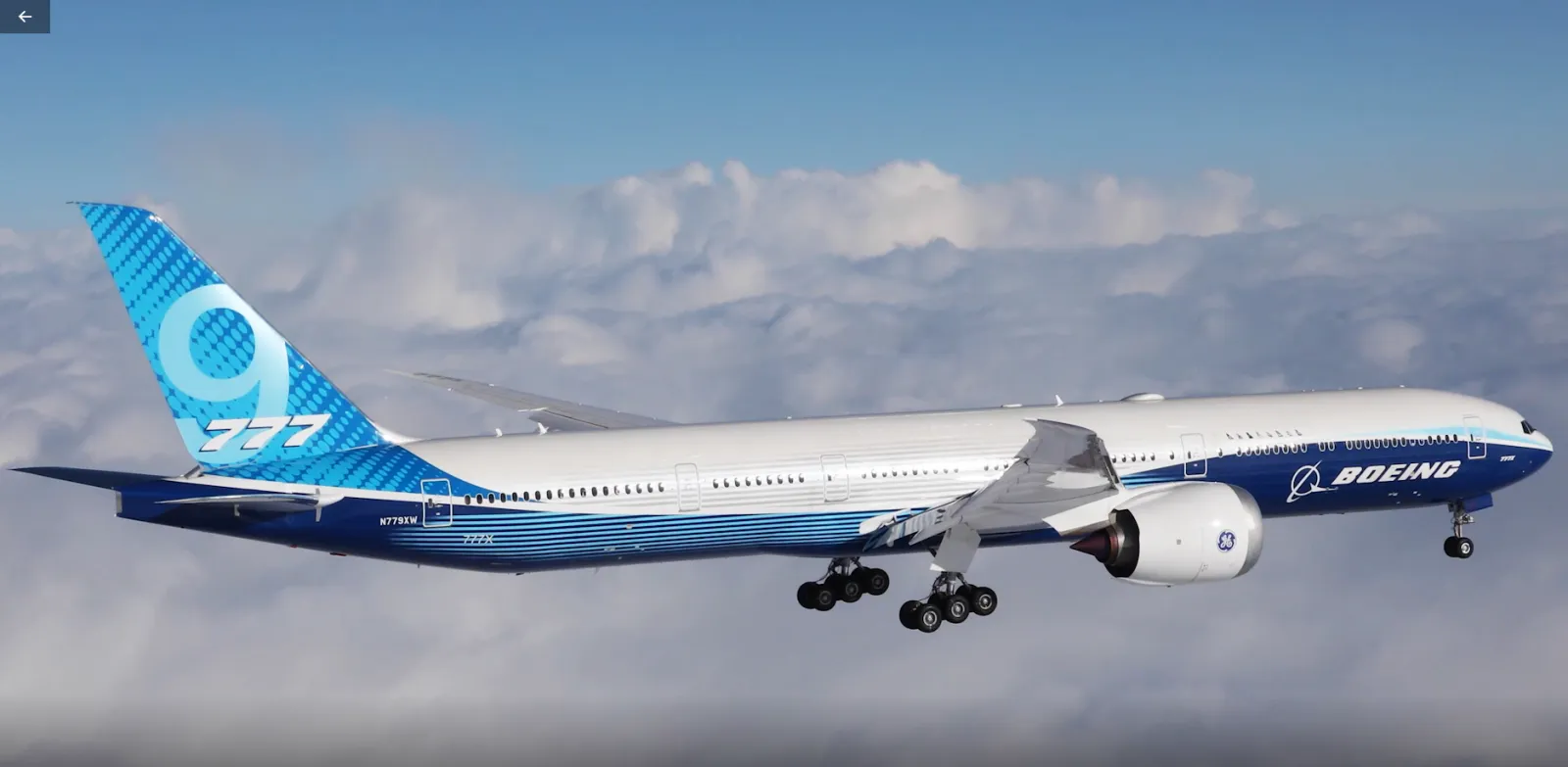 Stunning first video of the Boeing 777X inflight