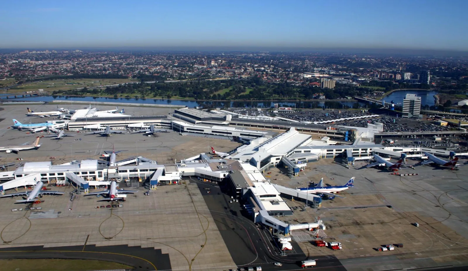 Australian airports' profits excessive claims new report