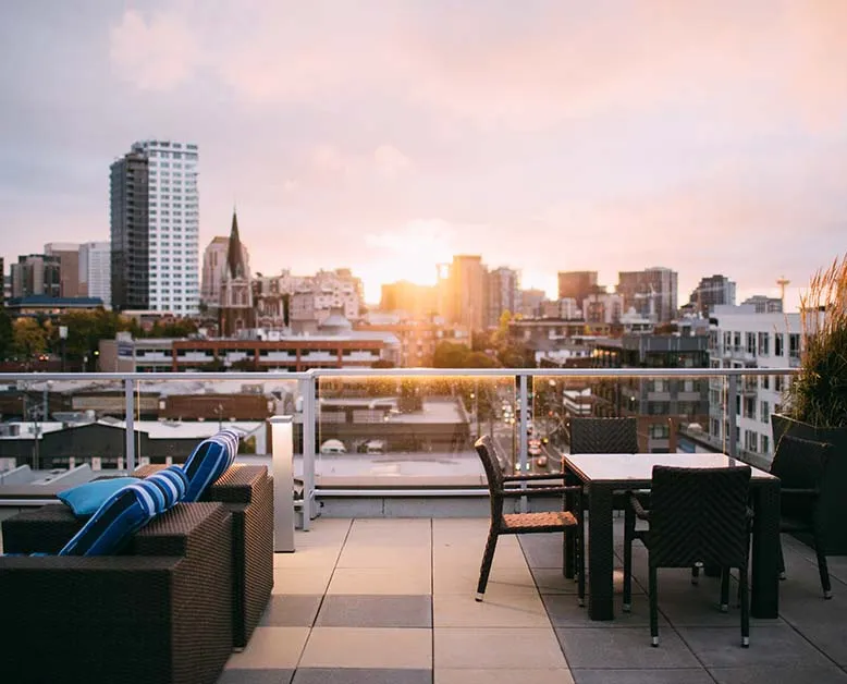 10 West Coast hotels with rooftop bars perfect for summer