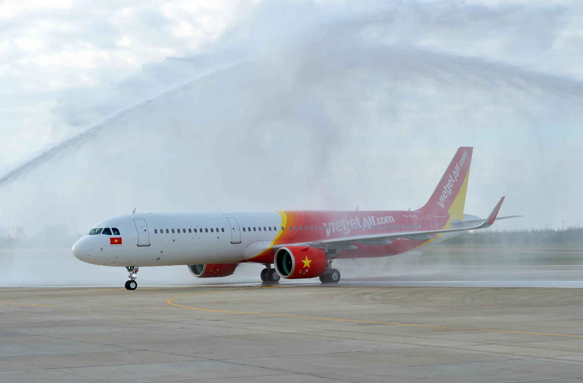 Vietjet's Inaugural Vietnam to Perth Flight