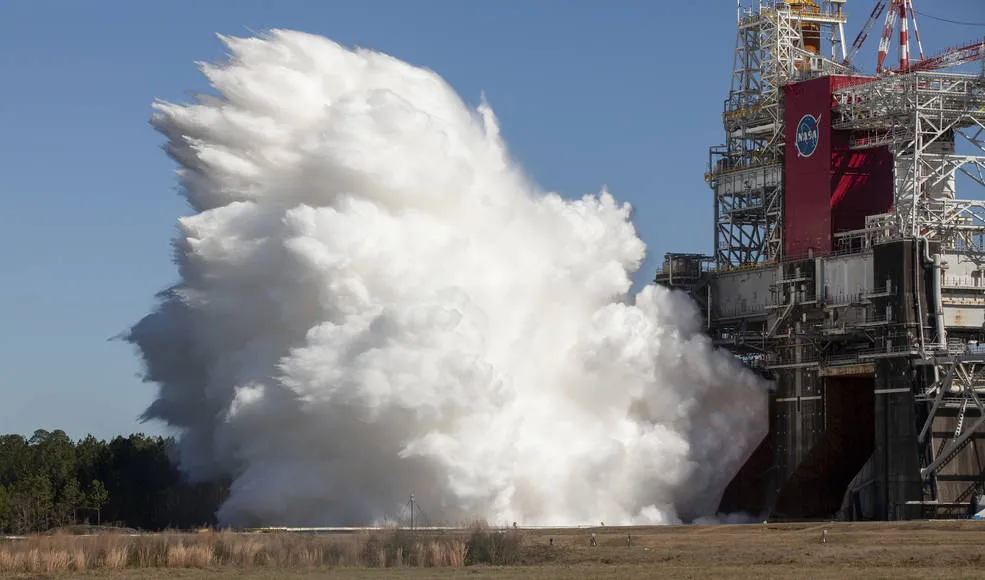 Successful moon rocket test moves NASA closer to deep space