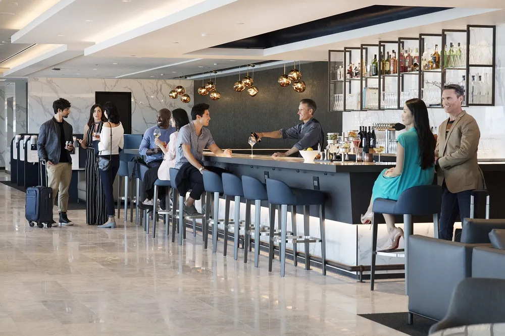 United opens San Francisco Polaris lounge as roll-out accelerates