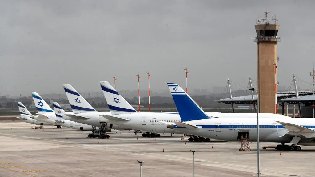 Suspended flights to Israel