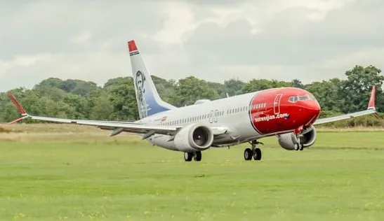 Veteran Norwegian CEO steps down as airline focuses on profitability