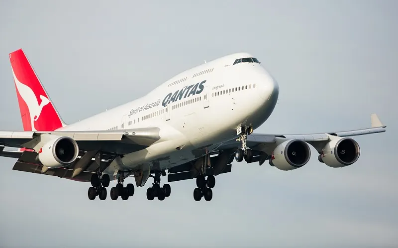 Qantas to use 747s on transcon route