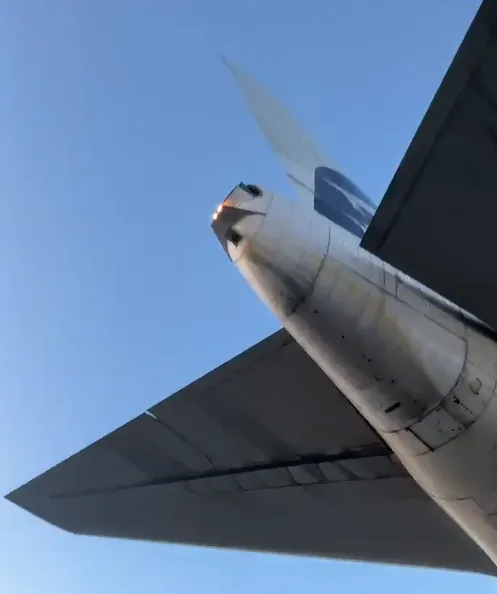 Up Close To Connect With A Boeing 747