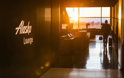 Alaska's new flagship lounge opens in Seattle