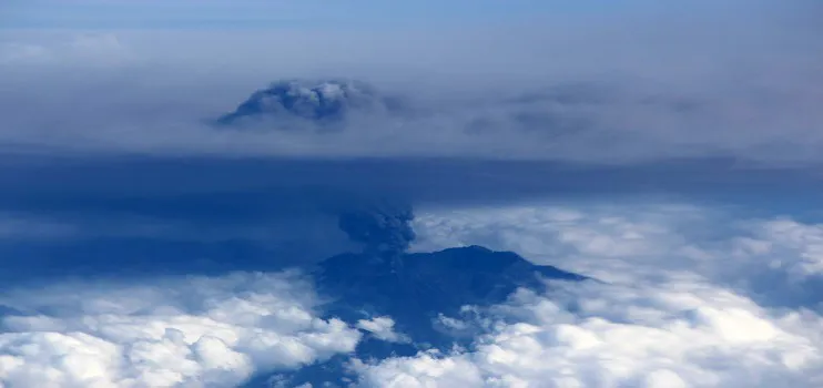 Bali ash cloud returns. Flights disrupted.