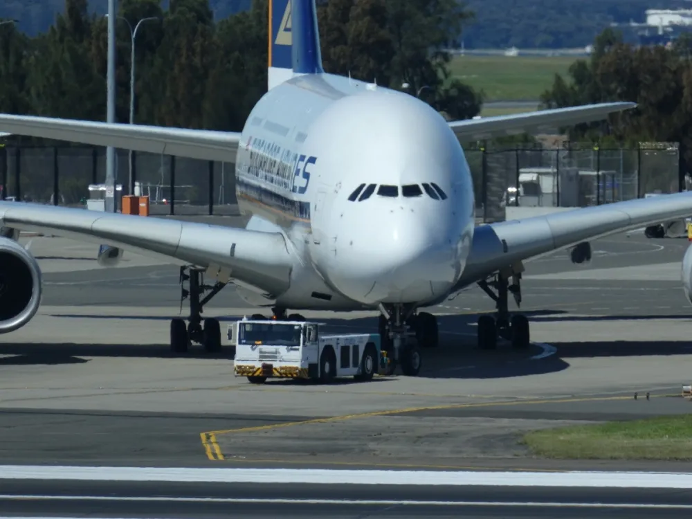 Singapore Airlines brings the A380 back to Sydney