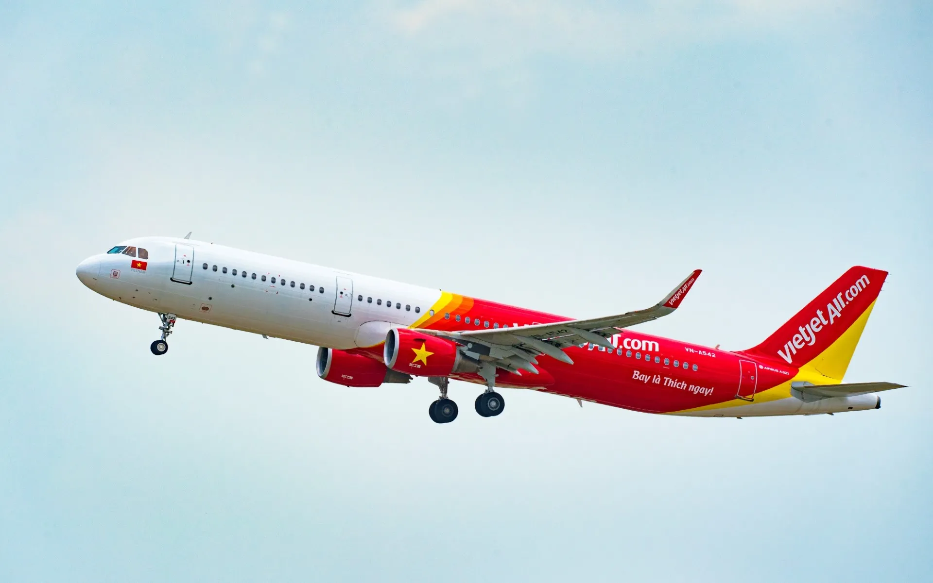 More Cheap Flights to Vietnam Announced by Vietjet