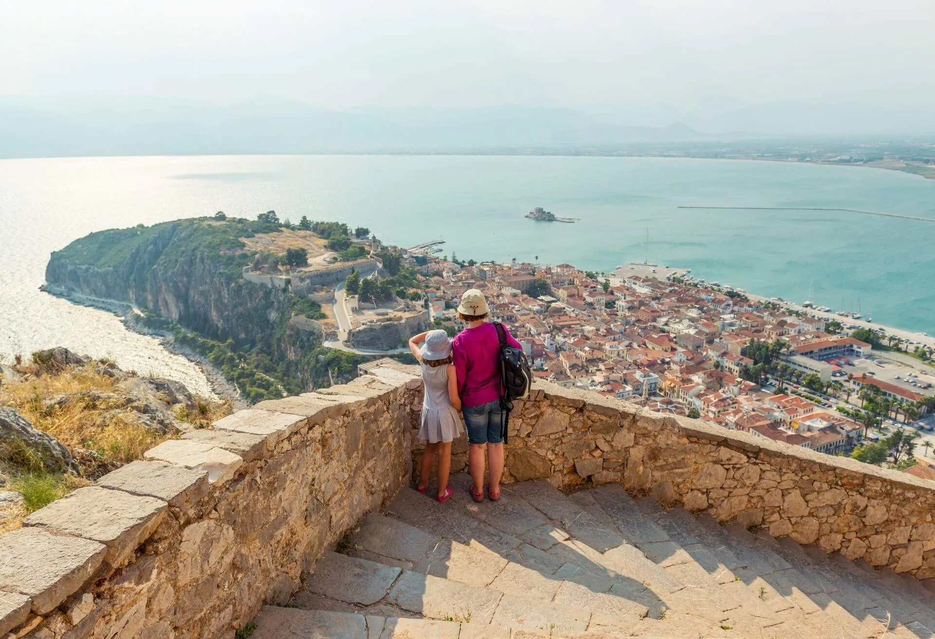 Unveiling the magic: day trips from Athens to enchanting destinations