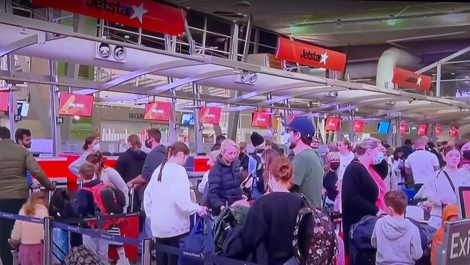 AIRLINES NOT TO BLAME FOR TRAVEL CHAOS