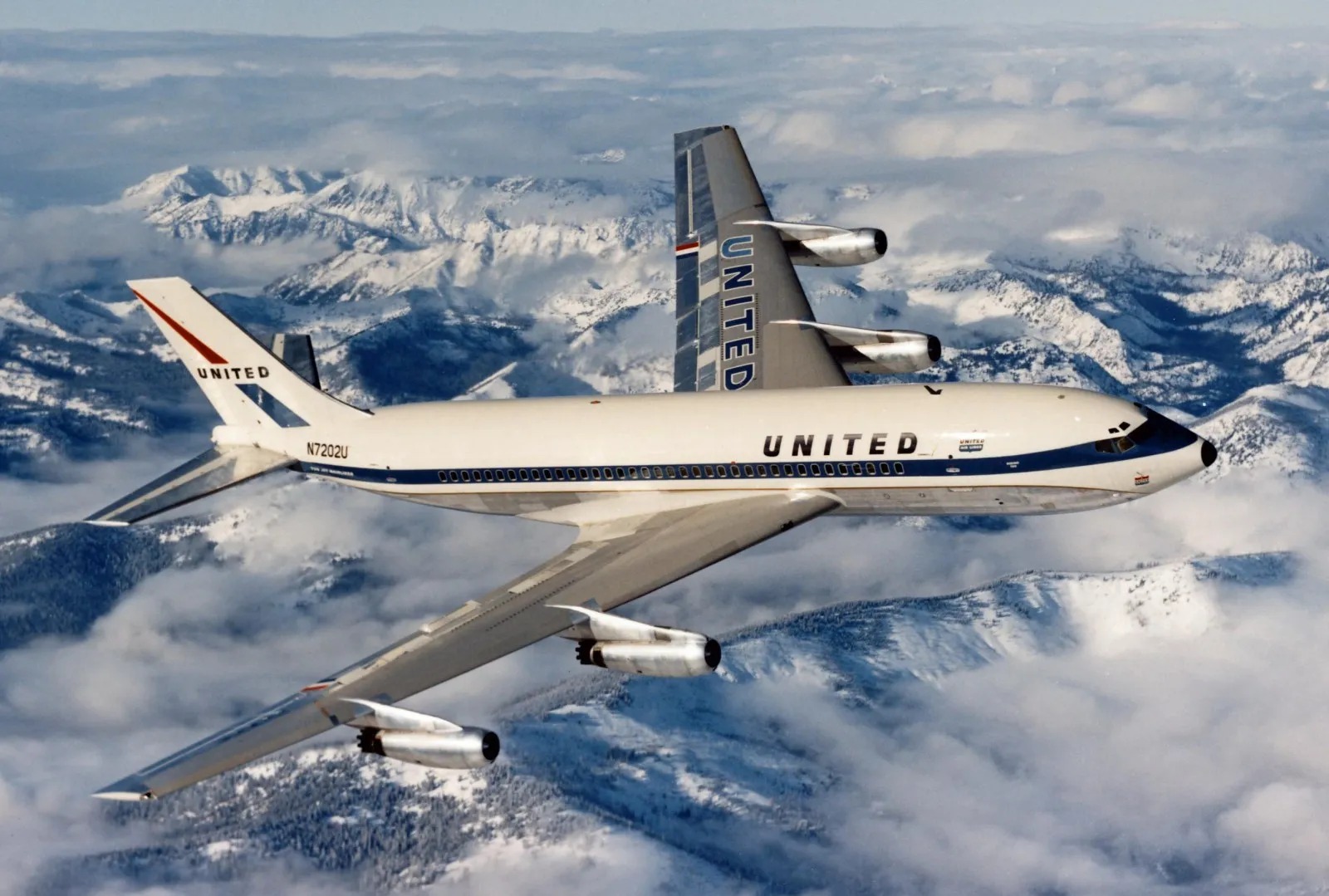 Stunning new photos of the Boeing 707 family revealed