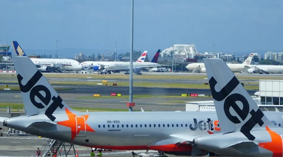 Bali cancellations continue as airlines offer alternatives