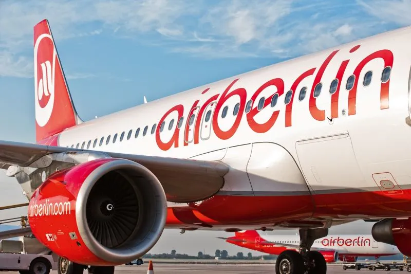 Airberlin sees deeper losses as Alitalia thrown temporary lifeline