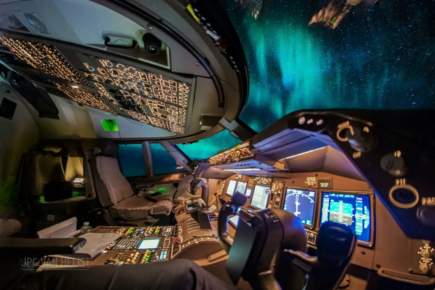 Aurora Borealis from a 747 cockpit