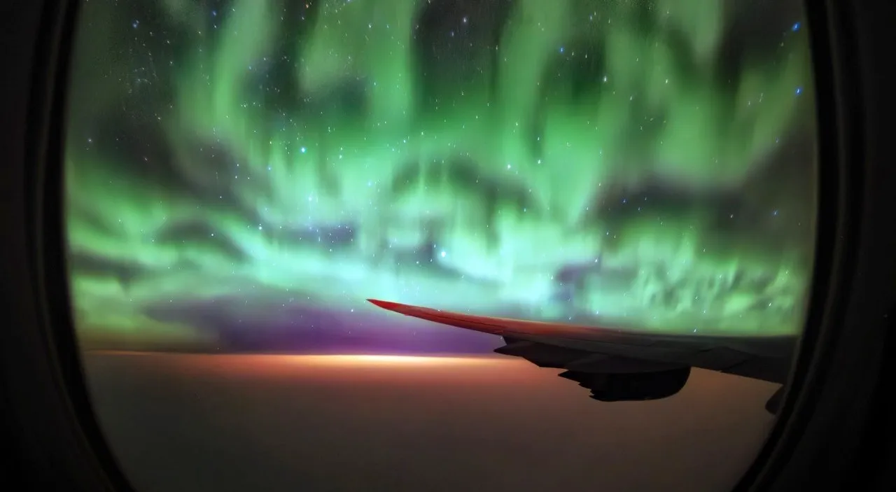 Stunning Northern Lights Photo From A 747